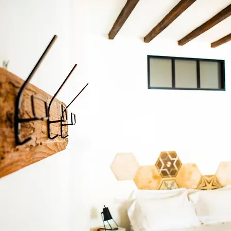 Manillahouse ゲストハウス Montepulciano Stazione